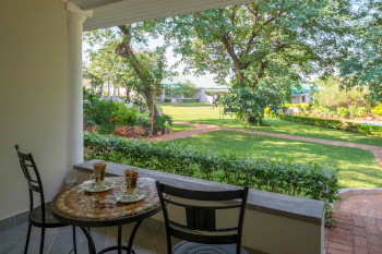 Lush gardens at Batonka Guest Lodge