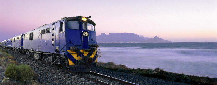 The Blue Train leaving Cape Town