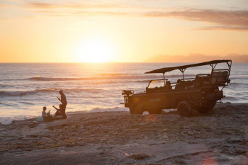 Romantic picnic on the beach at Grootbos Nature Reserve