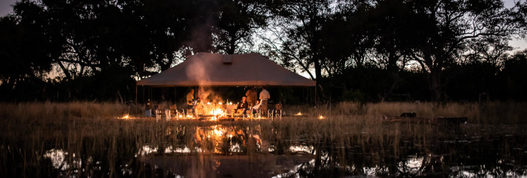  The main dining area overlooking the Kweene Rive in the Delta