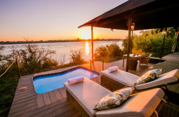 Private plunge pools at Old Drift Lodge to cool off in