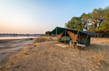  Mobile camp set up on the banks overlooking the Luangwa River