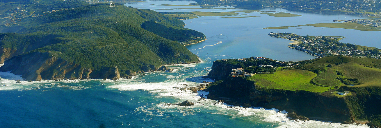 The Knysna Heads leading into the Knysna Lagoon