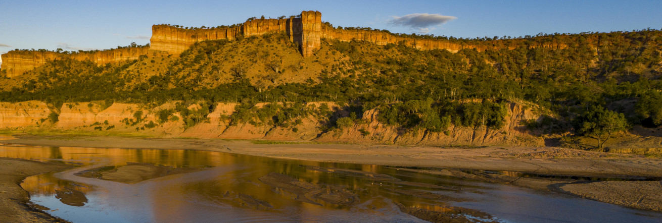 Sunset over the Chilojo Cliffs, Chilo Gorge Safari Lodge
