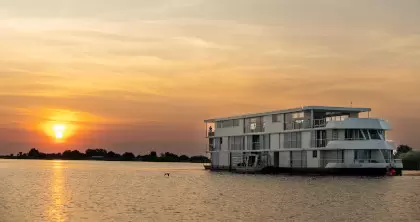 Zambezi Queen, Chobe River, Botswana