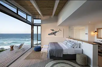 Luxury ocean facing rooms at Lekkerwater Beach Lodge