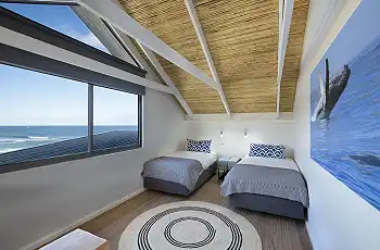 Twin room with ocean views at Lekkerwater Beach Lodge