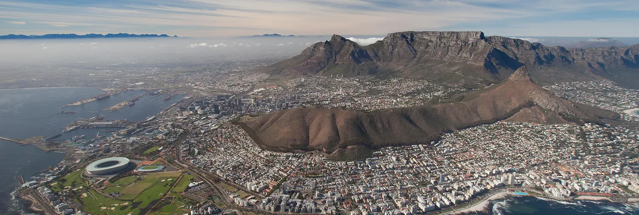 Table Mountain and Cape Town City views