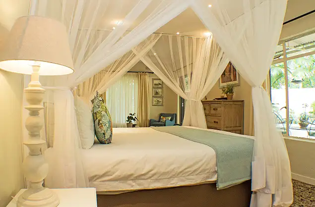 Luxurious rooms at Khaya Ndlovu Safari Manor