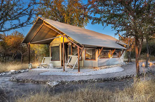 External tent view, Mushara Bushcamp