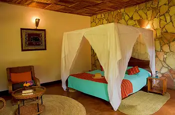 Cozy rooms at the Country Lodge