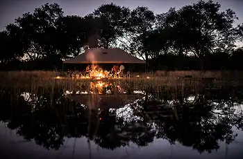 The main dining area overlooking the Kweene Rive in the Delta