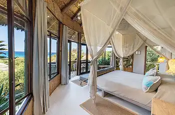 Thonga Beach Lodge Suites