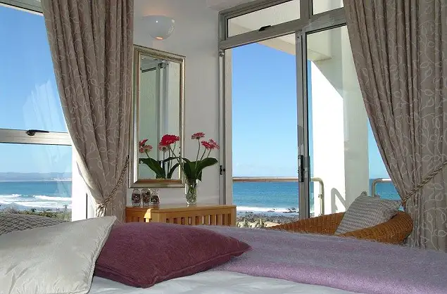 See views from your room at Diaz 15 Guest House