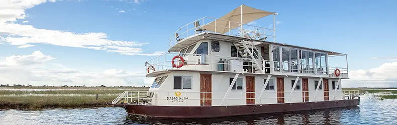 Pangolin Voyager Houseboat, Chobe River
