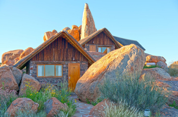 Canyon Lodge Chalets from the outside