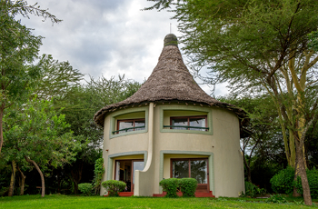 Lake Manyara Serena, Exterior
