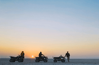 Quad bike excursion to visit the Ntwetwe Pan