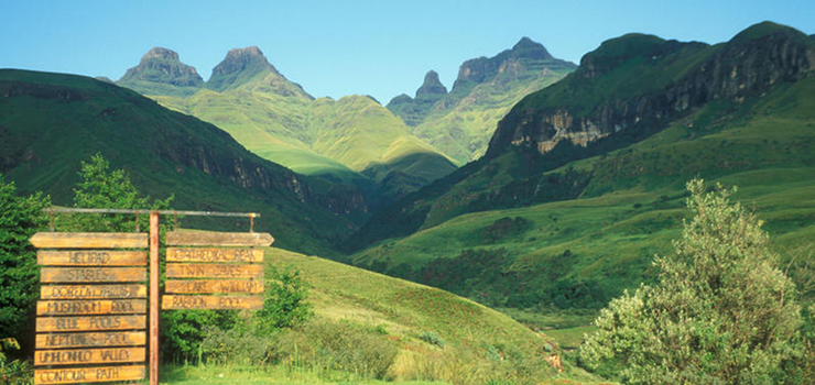 Guided & self guided hikes abound in the Drakensberg