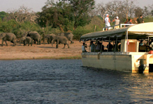 Chobe Safari Lodge, boat cruise Chobe Safari Lodge, boat cruise